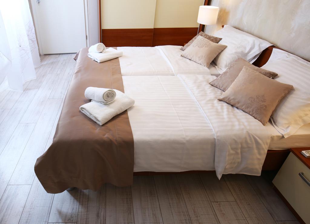 Luxury Lidija Rooms Split Exterior foto